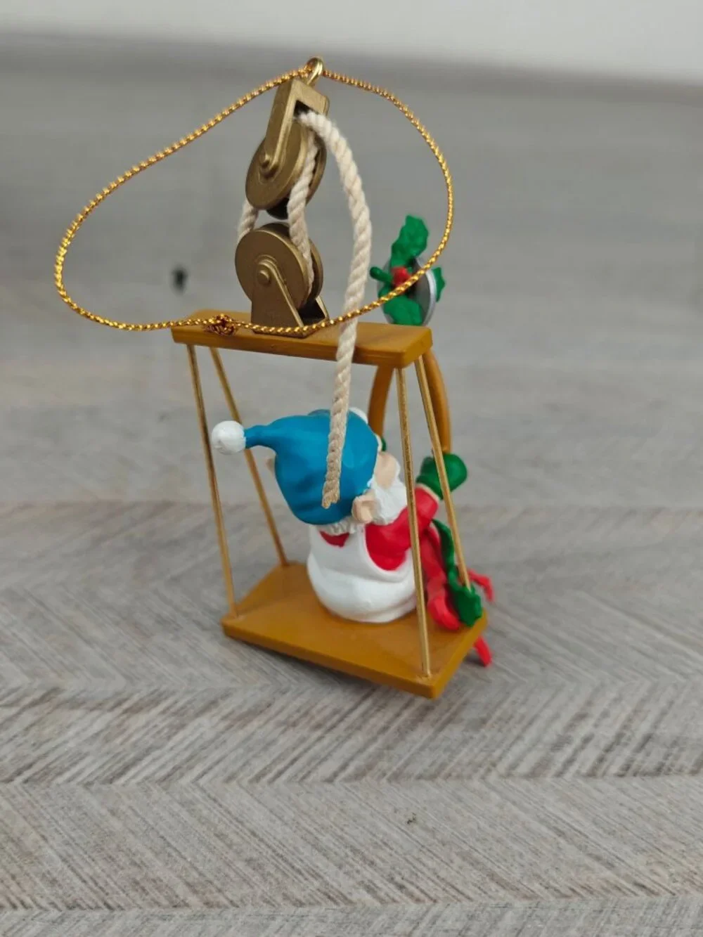 Vintage Christmas Charmers Trimming The Mistletoe Ornament 1991 Santa's Best